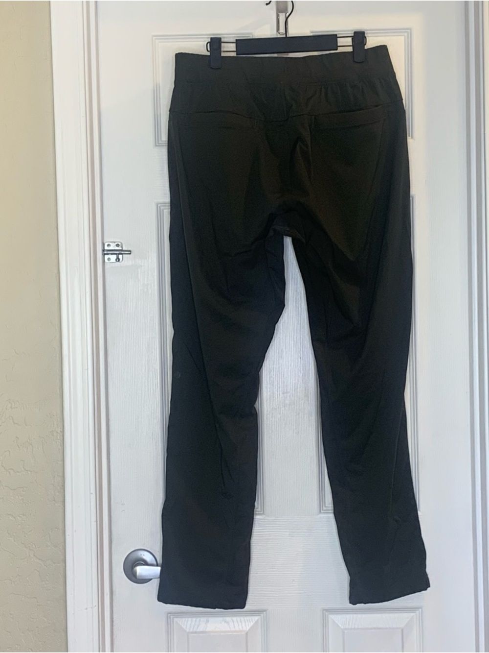 Lululemon Great Wall Pant *32"
Dark Olive (First Release) Size Large - Picture 10 of 10
